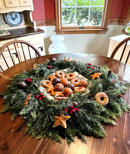 🎄🌺 Artificial Red Berries Cedar Garland 🇺🇸 UV-Resistant, Premium Quality and Durable