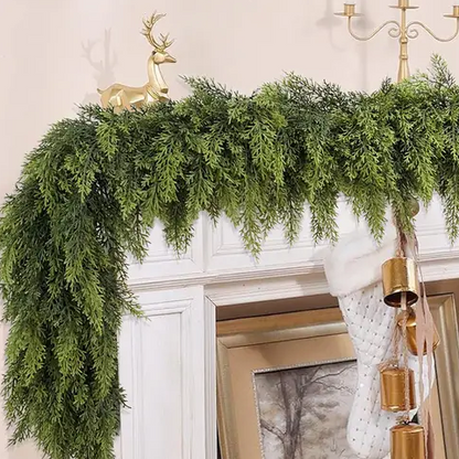 ☃️🎄 Artificial Cedar Garland 🎅 Green Pine Garland for Table, Mantel, Wall – Perfect for Indoor & Outdoor Christmas Decorations